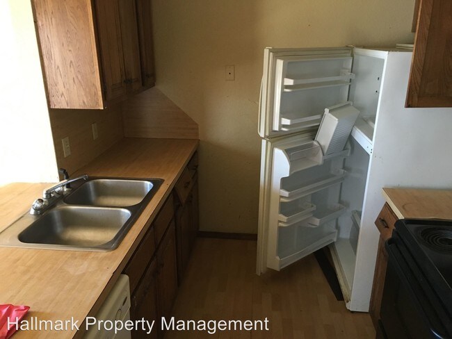 Foto del edificio - 2 br, 1 bath Apartment - 125 Hortense
