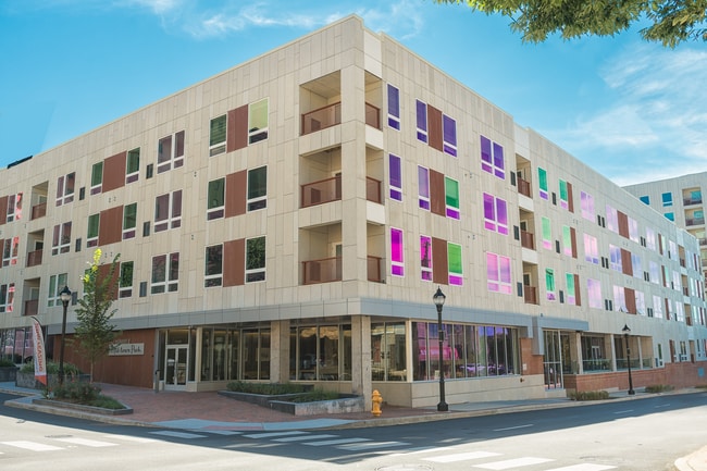 Building Photo - The Residences at Mid-town Park