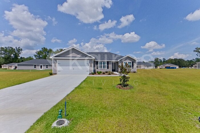 Foto principal - 204 Redwood Ct
