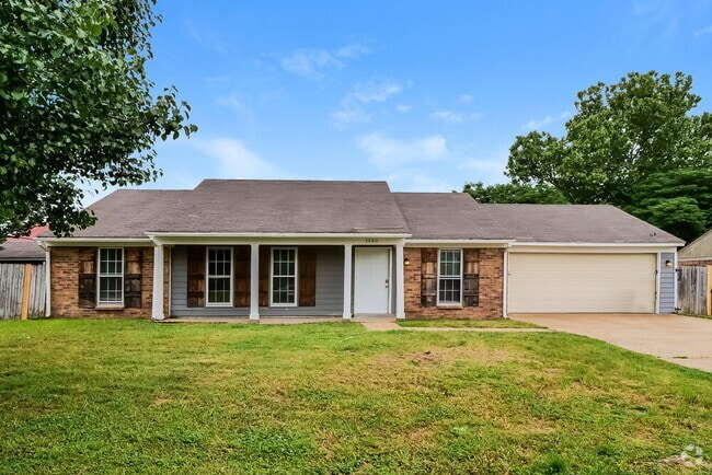 Building Photo - 3880 Warrington Dr