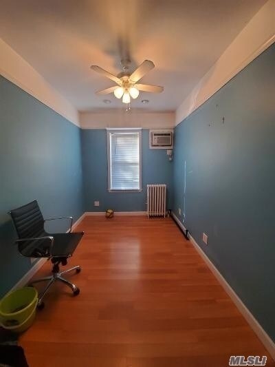 Building Photo - 51-52-5148 48th St