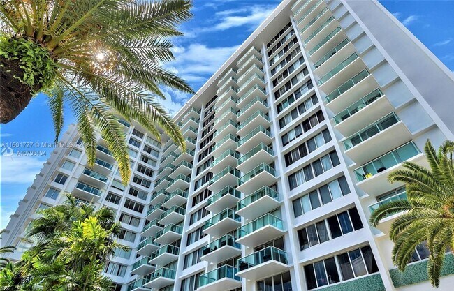 Foto del edificio - 1000 West Ave