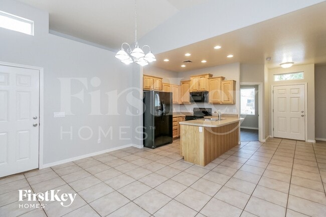 Foto del edificio - 113 N Warren St