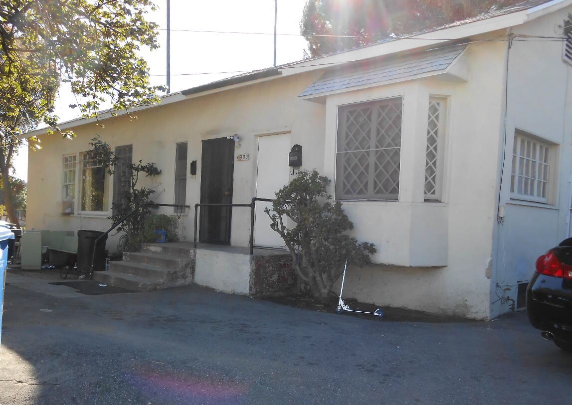 Building Photo - 110 Avenue 50