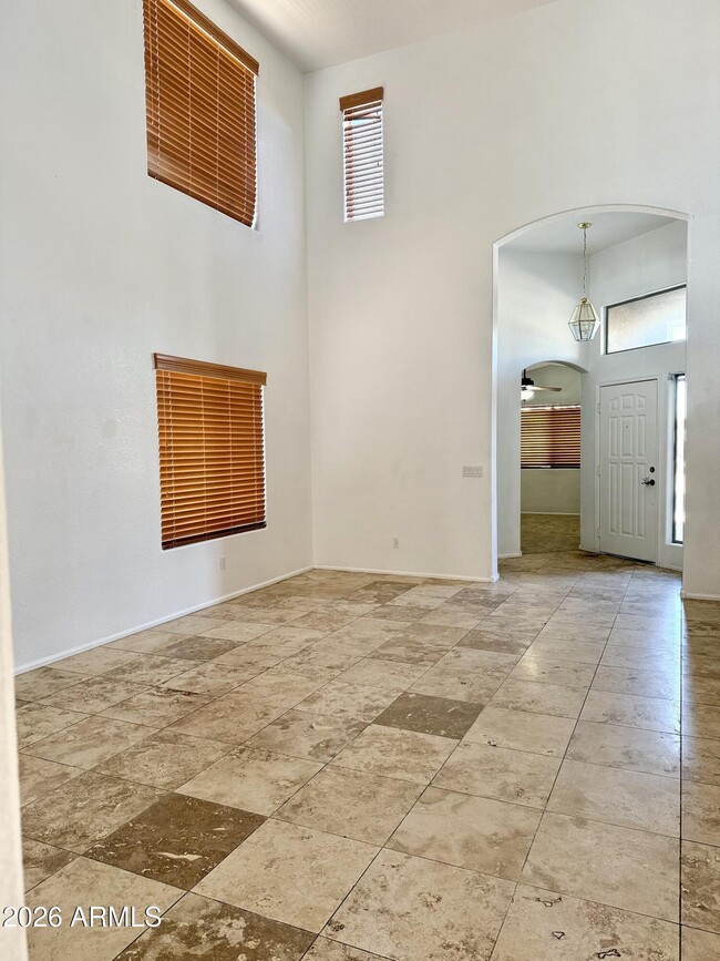 Foto del edificio - 41897 Colby Dr