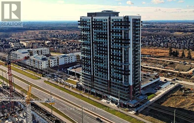 Photo du bâtiment - 2550-2550 Simcoe St N