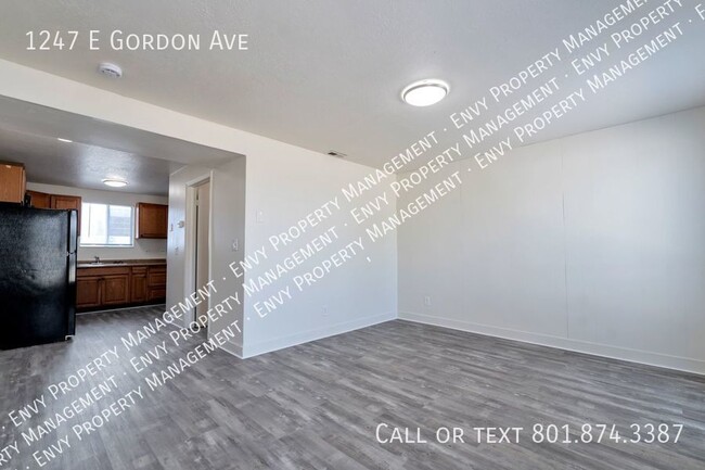 Foto del edificio - Fantastic Pet-Friendly 2 Bed - 1.5 Bath To...