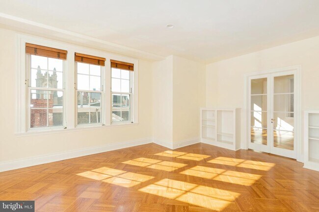 Building Photo - 1800 Rittenhouse Square