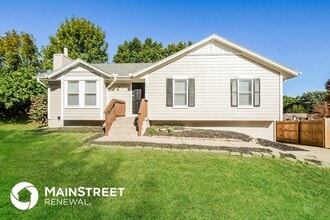 Building Photo - 19204 E 31st Terrace Dr S