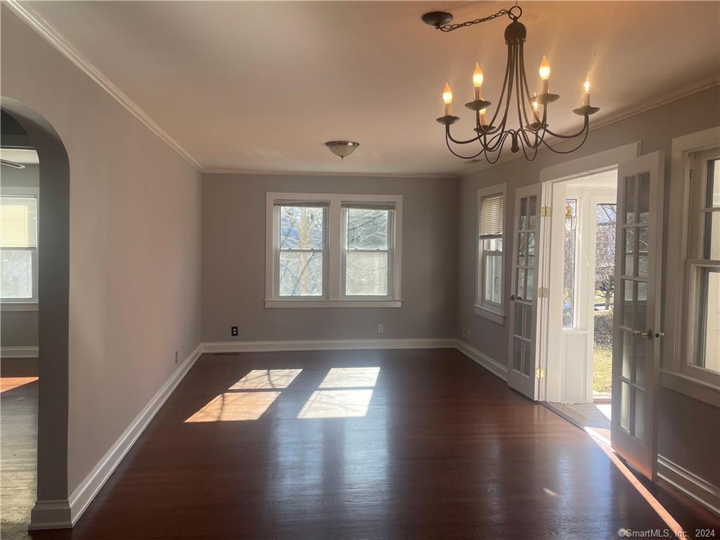 Foto principal - 93 Hirsch Rd
