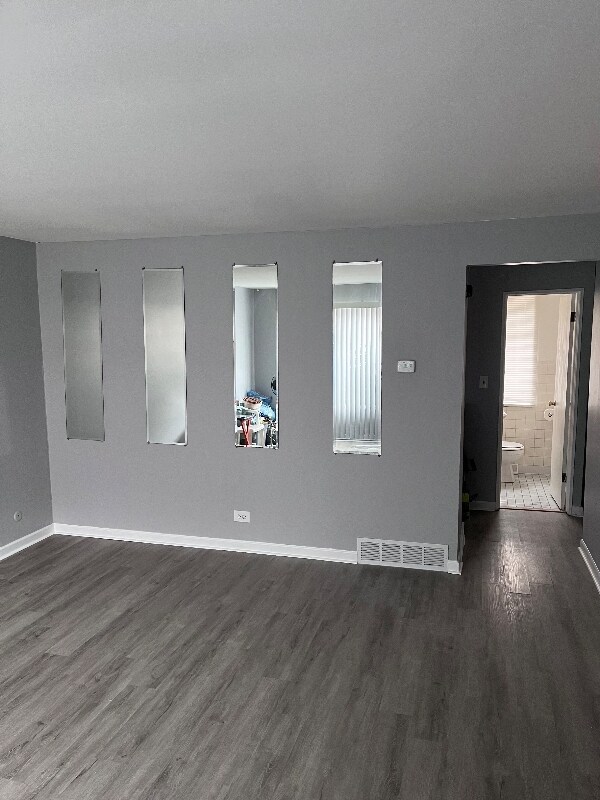 Foto del edificio - 5055 W Gladys Ave