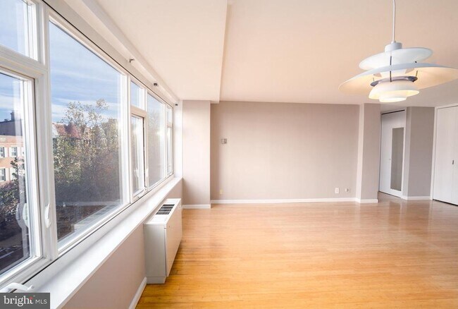 Foto del edificio - 1545 18th St NW