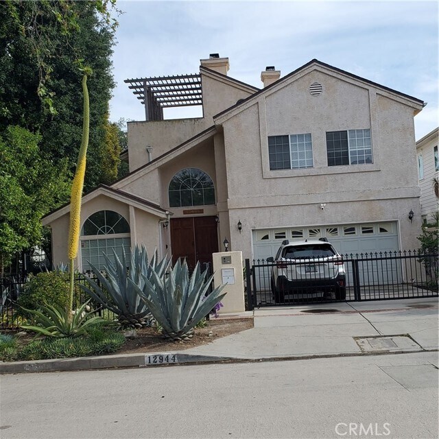 Primary Photo - 12944 Woodbridge St