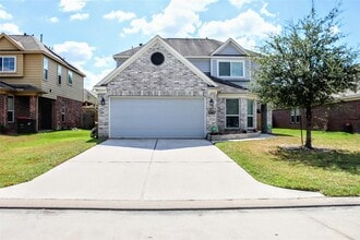 Building Photo - 12418 Greencanyon Dr