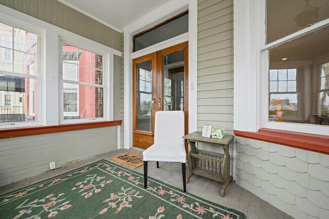 Foto del edificio - 158 Edgar St