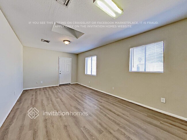 Foto del edificio - 4126 N Mitchell St