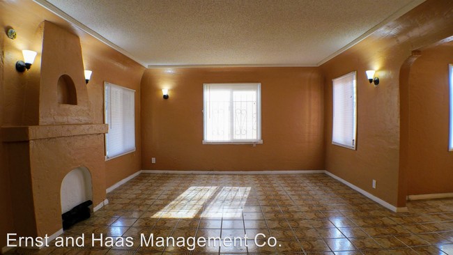 Building Photo - 511 N Aranbe Ave