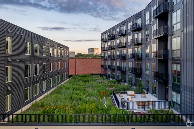 Building Photo - Honey Creek Place