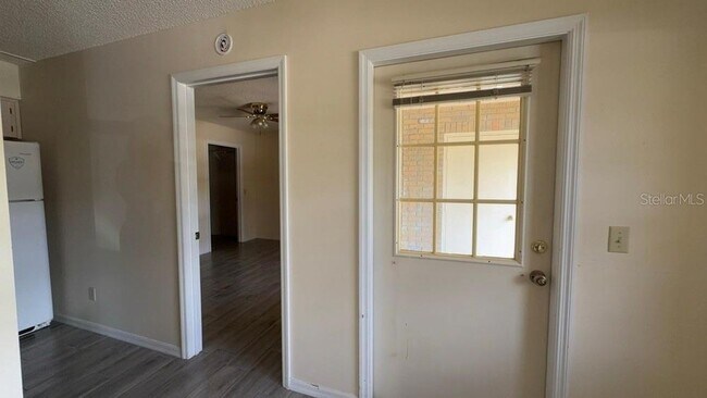 Foto del edificio - 5345 S Pleasant Grove Rd
