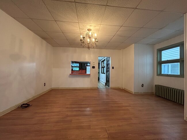 Dining Room p2 - 913 Price St