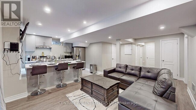 Building Photo - 1245 Salmers Dr