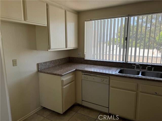 Building Photo - 300 Ridge Terrace Ln