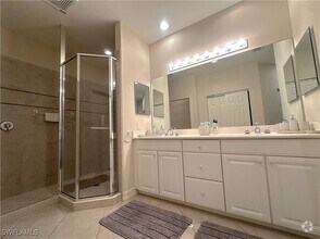 Building Photo - 1634 Tarpon Bay Dr S