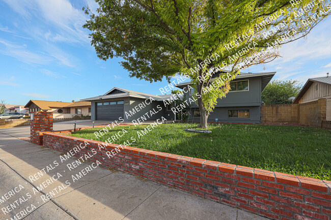 Foto del edificio - 5205 W Caribbean Ln