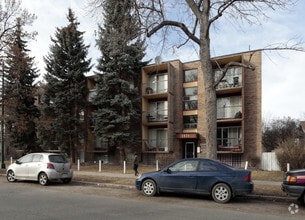 Building Photo - Sunalta 1626 Apartments