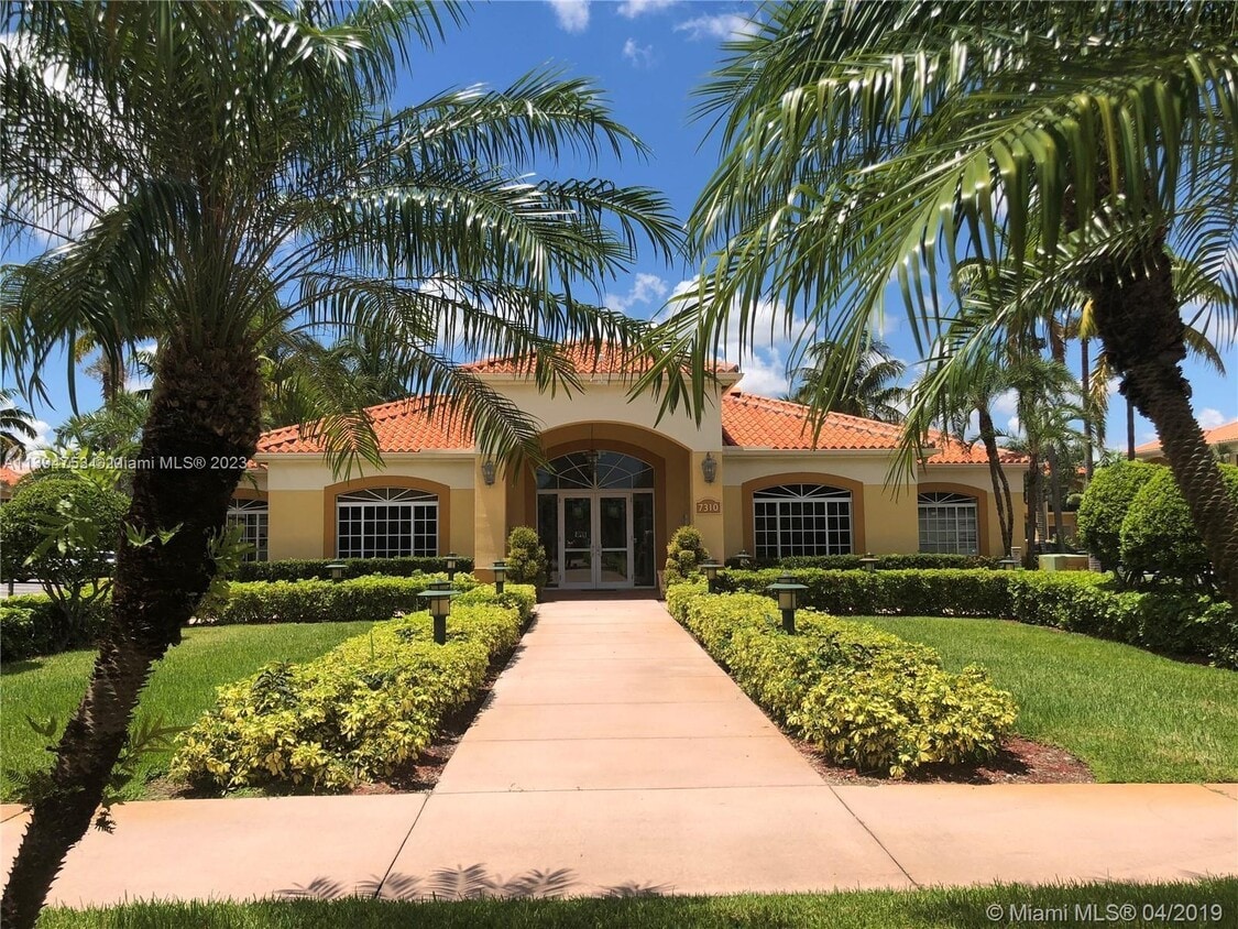 7320 NW 114th Ave Unit 107, Doral, FL 33178 Condo for Rent in Doral