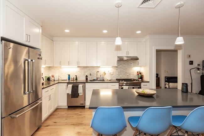 Foto del edificio - 30 Polk St