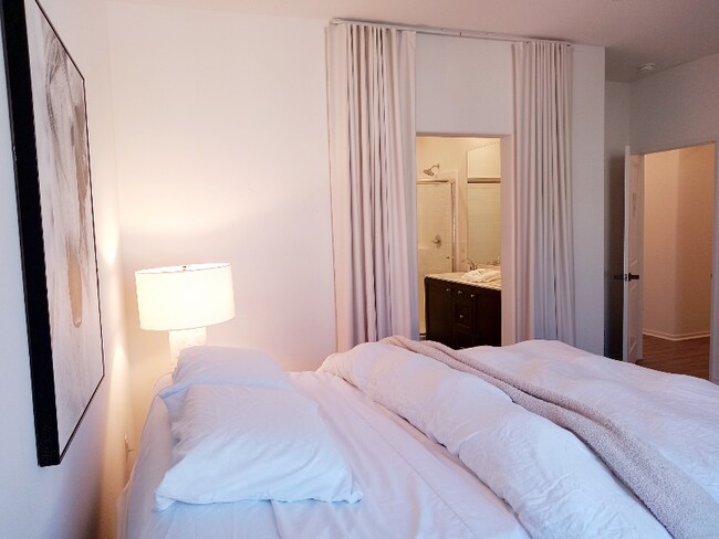 Foto del edificio - 5644 Altamura Way