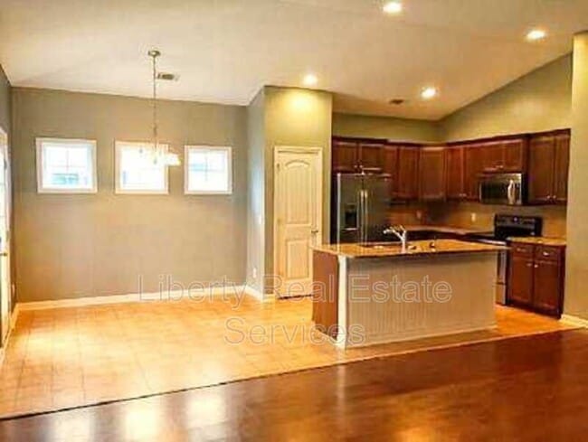 Foto del edificio - 203 Cumberland Dr NE