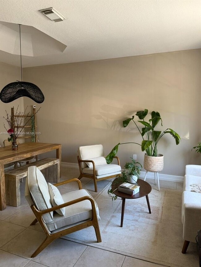 Foto del edificio - 15800 SW 92nd Ave