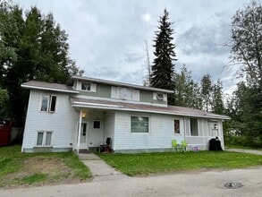 Building Photo - 123 4th Ave