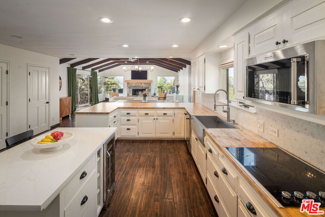Foto principal - 4713 Bedel St