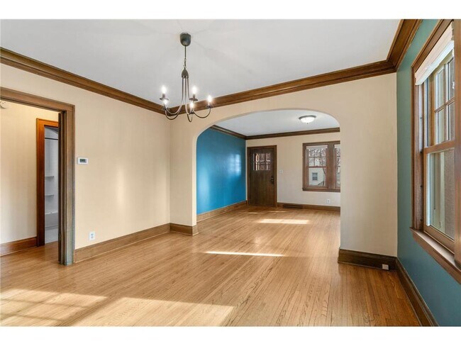 Foto del edificio - 2300 NE McKinley St
