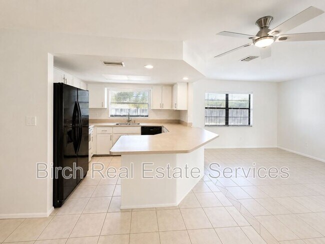 Building Photo - 1326 Calamondin Dr