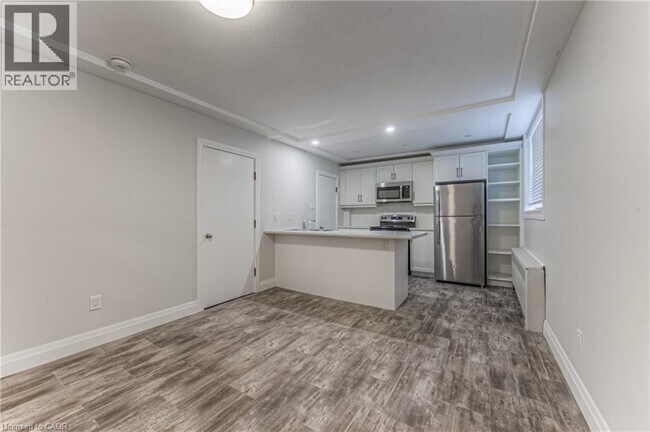 Photo du bâtiment - 5 Heiman St