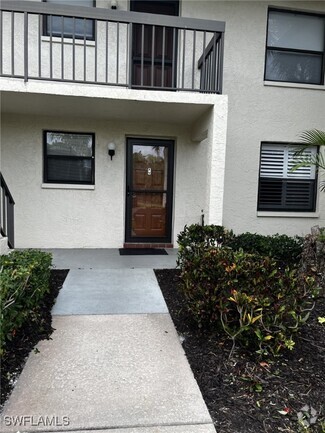 Building Photo - 9301 Central Park Dr