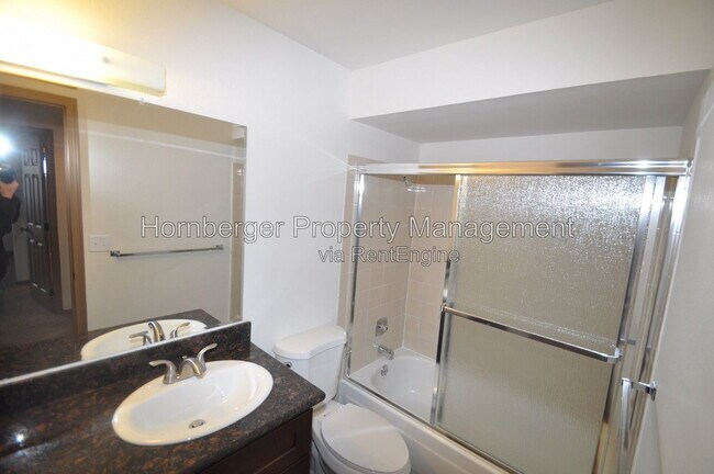 Foto del edificio - 8705 N Colton St