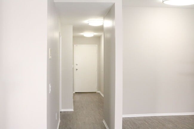 Interior Photo - Kester View