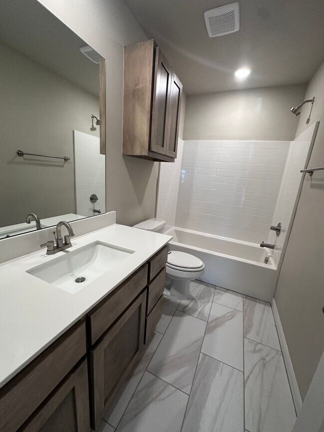 Building Photo - 9212 Blackfork Ln