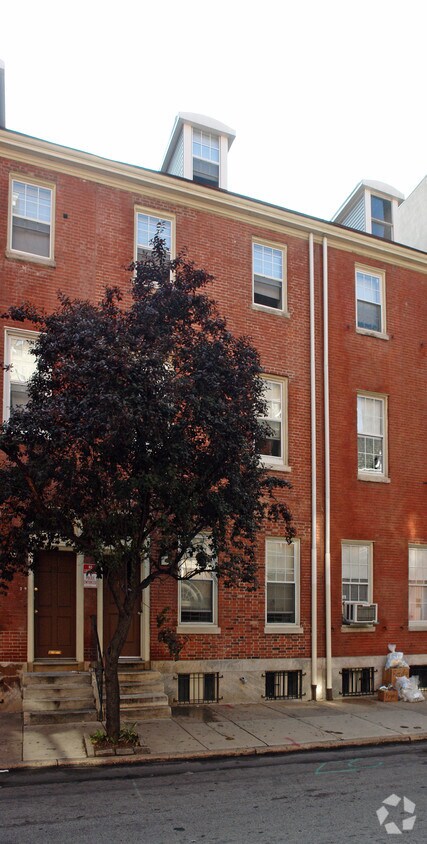 Building Photo - 241 S 13th St