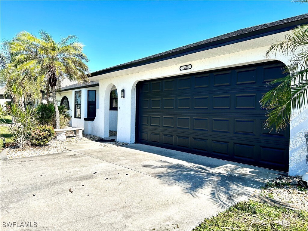 Foto principal - 3803 SW 6th Ave