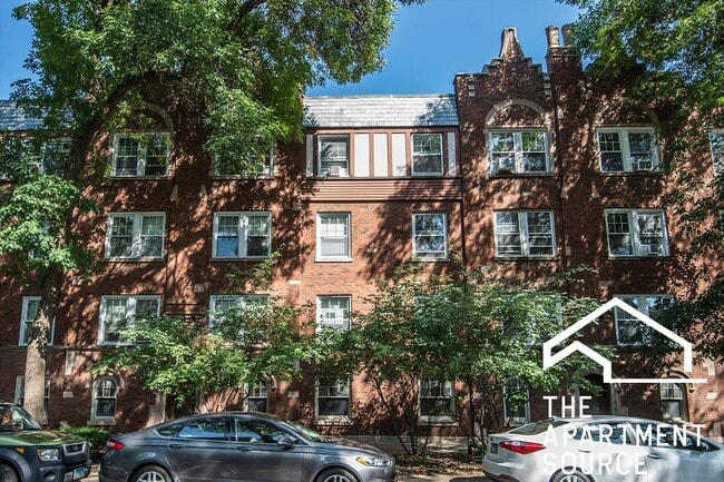 Building Photo - 2150 N Fremont St