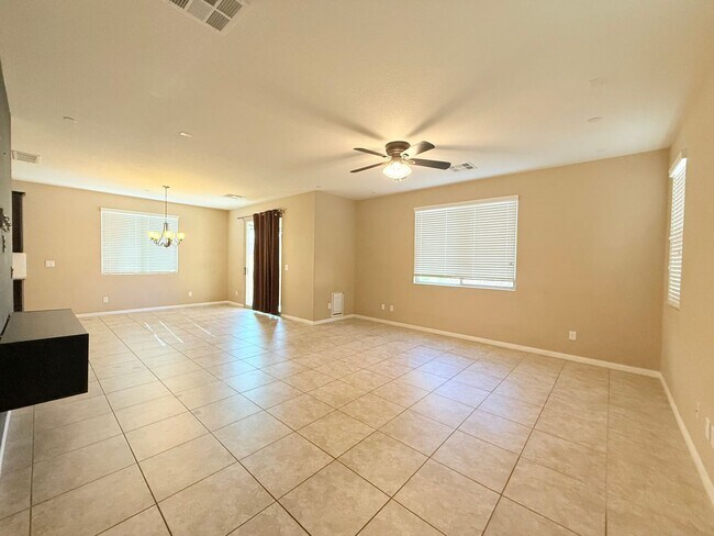 Building Photo - 1422 Ozzie Smith Ave