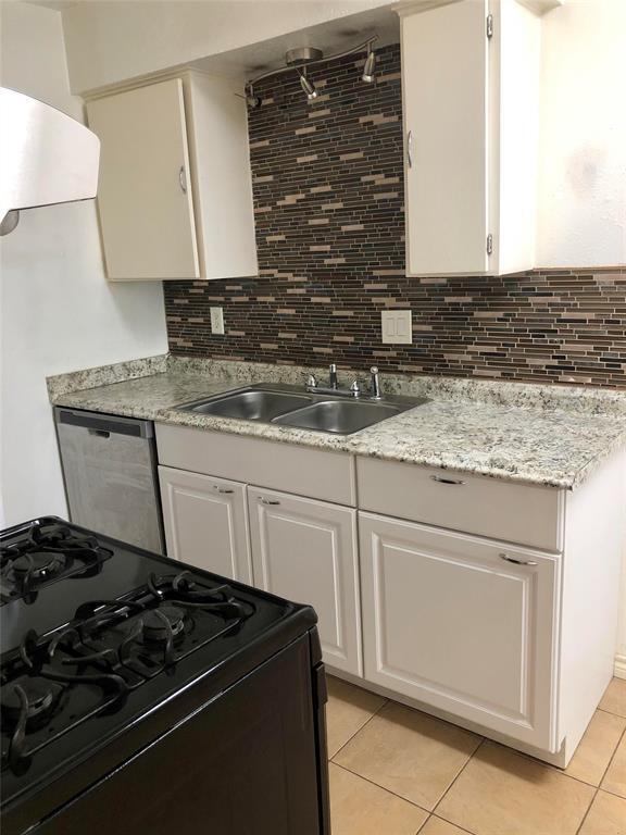 Foto del edificio - 6000 Westridge Ln