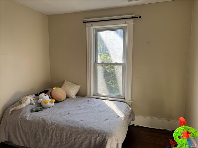 Foto del edificio - 9 Bartlett St