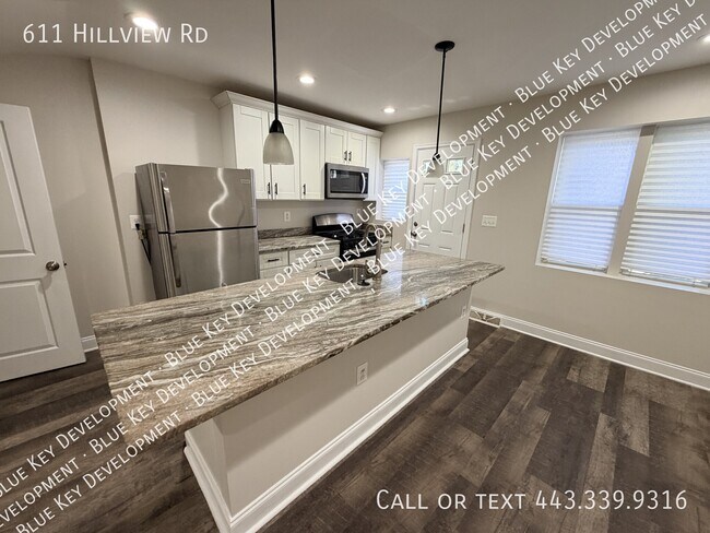 Foto del edificio - 611 Hillview Rd